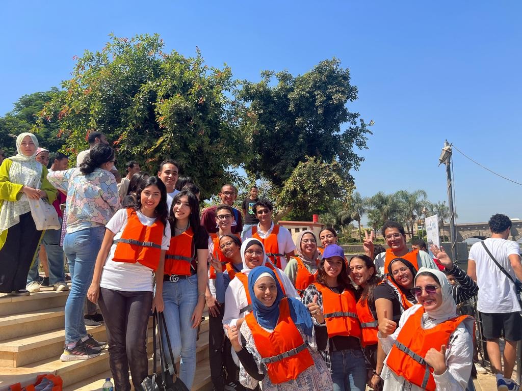 طلاب جامعة النيل