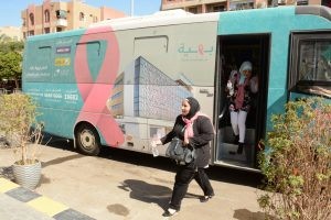 بنك قناة السويس يدعم السيدات العاملات للكشف المبكر عن مرض سرطان الثدي بالتعاون مع مؤسسة بهية «صور»