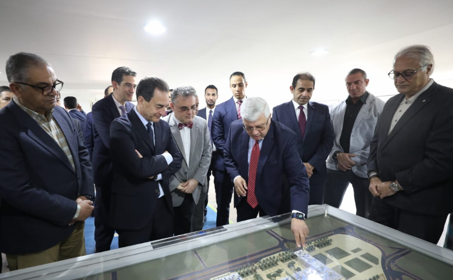 خلال زيارة وزير التعليم العالى لمقر الجامعة الفرنسية