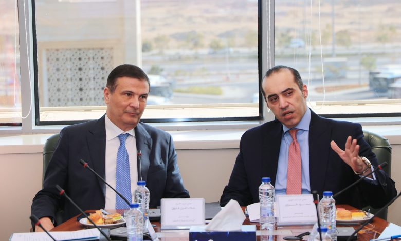 وزيرا الزراعة والشئون النيابية