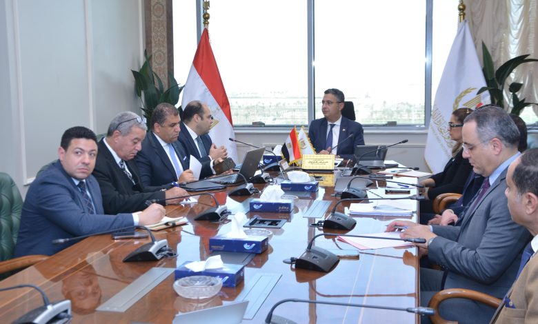 وزير التموين