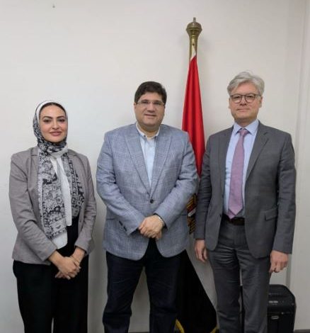 خلال اللقاء