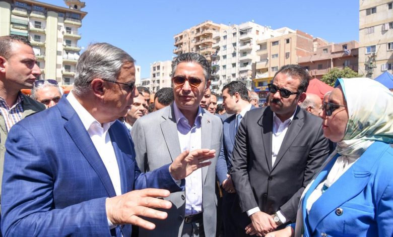 وزير التموين