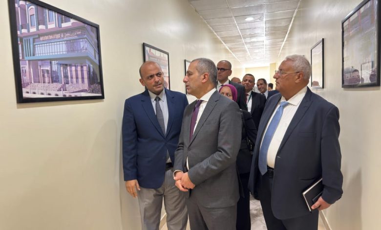 رئيس البنك الزراعي يتفقد الأعمال النهائية بمقر العاصمة الإدارية