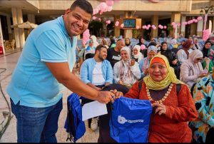 بنك قناة السويس يكرم الأم المثالية
