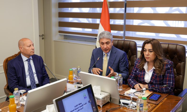 وزير السياحة والآثار