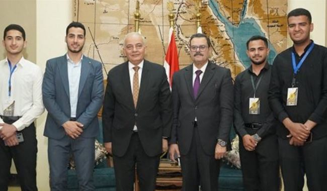 خلال اللقاء