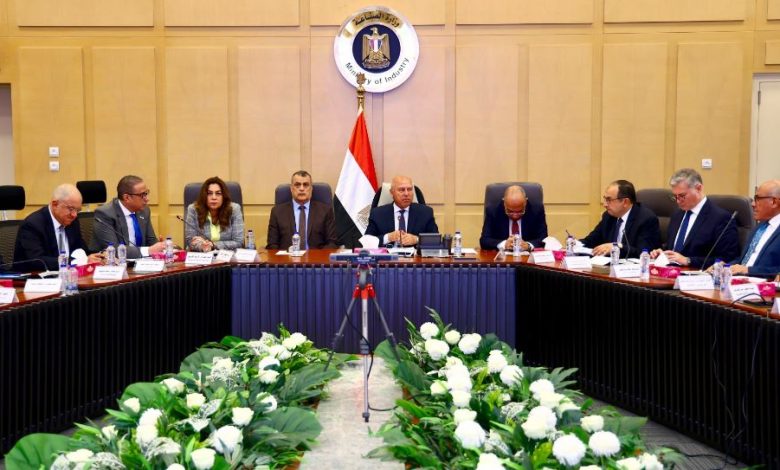 اجتماع اللجنة الوزارية