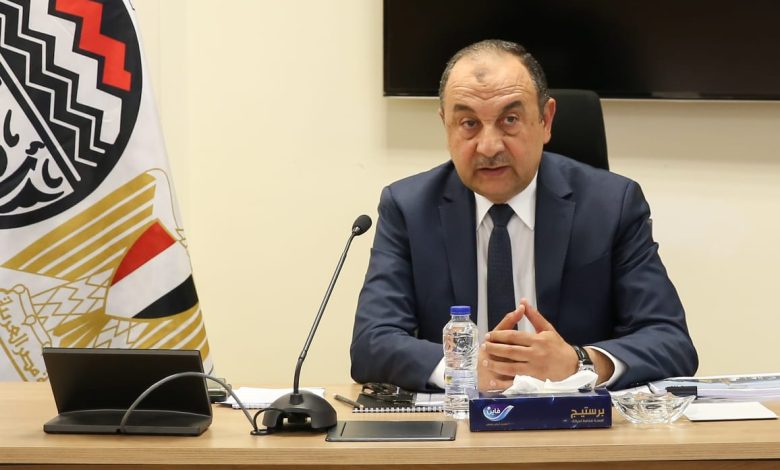 وزير قطاع الأعمال العام