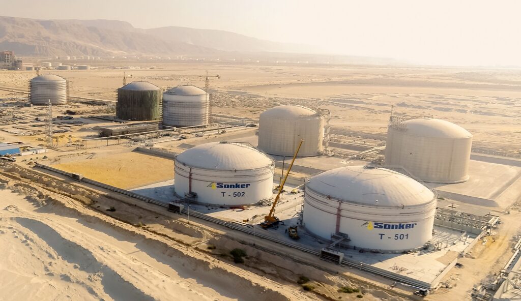 مشروع تطوير ميناء السخنة