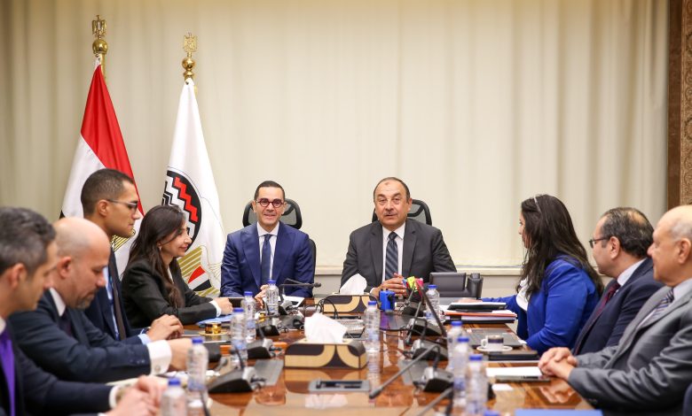وزير قطاع الاعمال