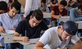 طلاب الثانوية العامة