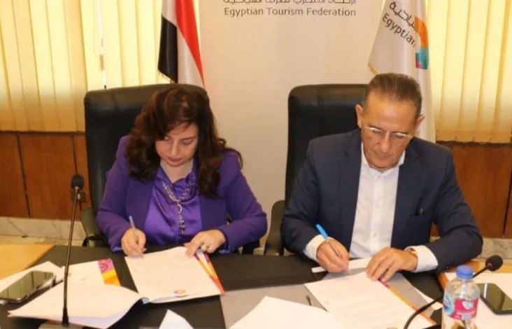 خلال توقيع المذكرة