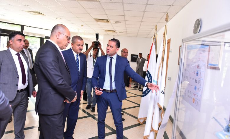 وزير العمل