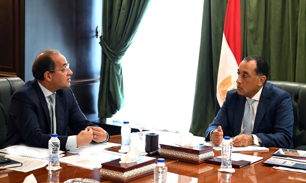 رئيس مجلس الوزراء