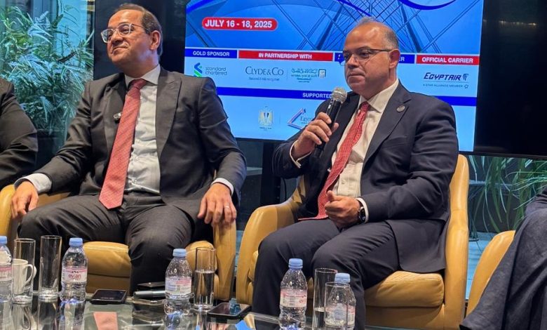 الدكتور محمد فريد رئيس الهيئة العامة للرقابة المالية