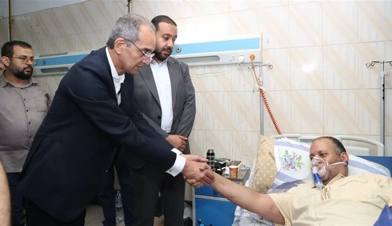 وزير الاتصالات
