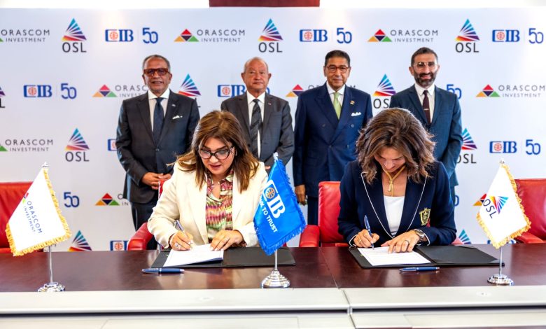 توقيع عقد تمويل بين OSL وبنك CIB لتطوير عروض الصوت والضوء بأهرامات الجيزة