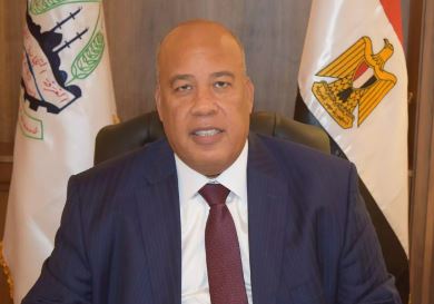 أيمن العشرى