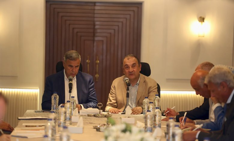 محمد شيمي وزير قطاع الأعمال العام