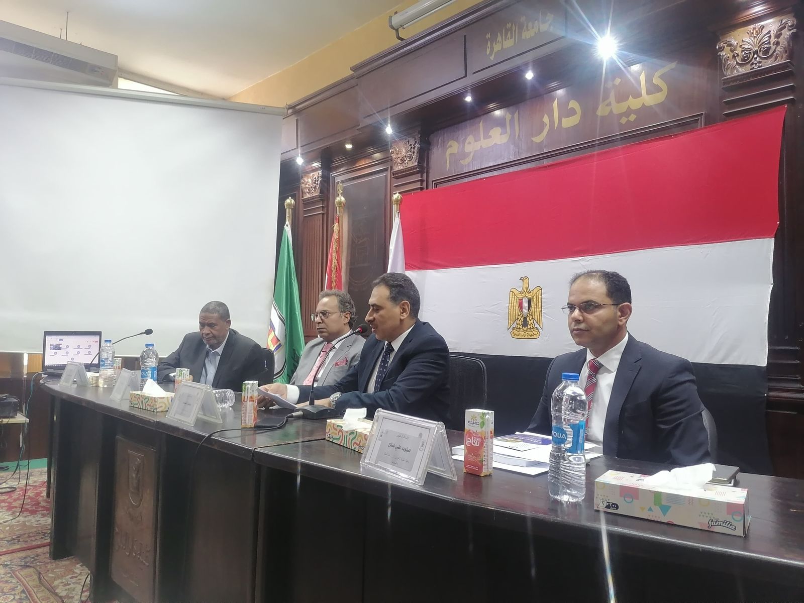 خلال الورشة