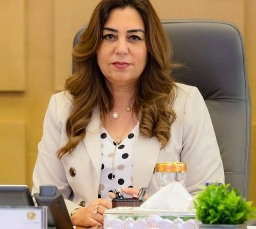 وزيرة البيئة