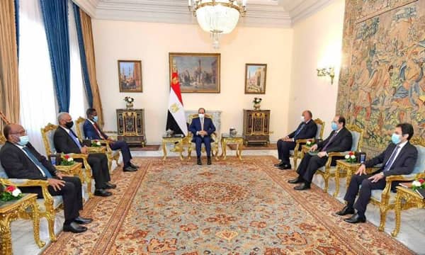 موقف مصر تجاه السودان