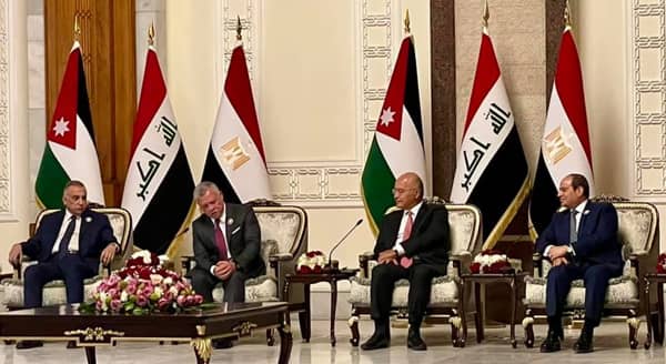 السيسي يدشن مرحلة جديدة من «التعاون الثلاثي» مع العراق والأردن