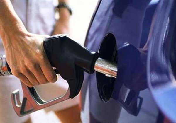 مصدر: الحكومة تتجه لرفع أسعار البنزين بعد زيادة البترول عالمياً