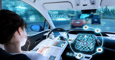 تكنولوجيا جديدة تمنح السيارات رؤية الأشعة السينية وتطور القيادة الذاتية
