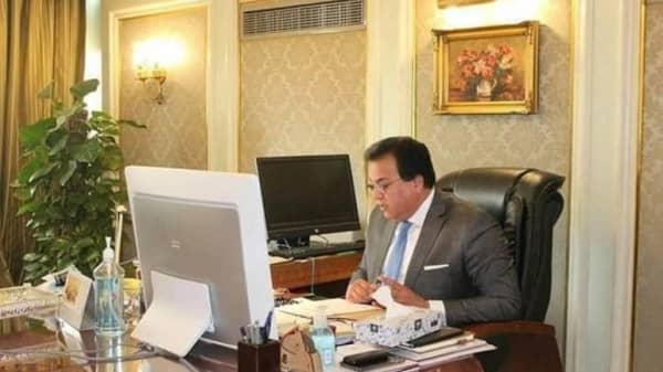عاجل | د. خالد عبدالغفار يصدر قرارًا بإغلاق كيان وهمي في القاهرة