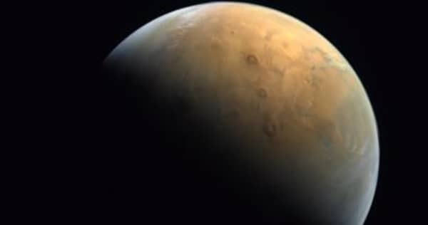 يعنى إيه اكتشاف مركبة ناسا لجزيئات عضوية على المريخ وعلاقتها بإيجاد حياة فضائية؟