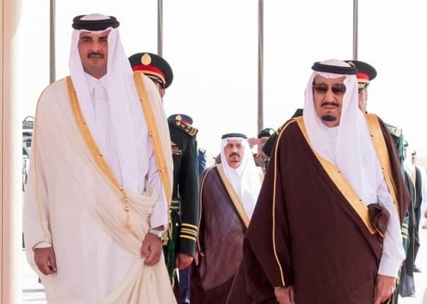 العاهل السعودي وأمير قطر
