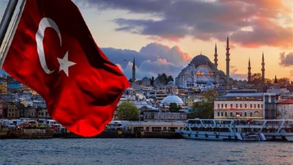 قطاع الأعمال التركي: تهاوي الليرة أفاد الاقتصاد التركي