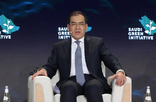 وزير البترول المصري: وضعنا سقفا لزيادة أسعار الوقود
