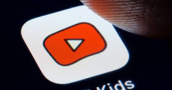 يوتيوب تلقت ملايين الطلبات غير الصحيحة لإزالة حقوق النشر