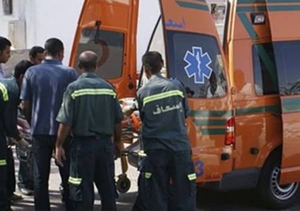 الصحة: الدفع بـ22 سيارة إسعاف لنقل مصابي حادثين منفصلين في السويس