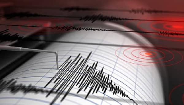 زلزال عنيف يضرب شرق المتوسط