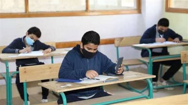 جدول امتحانات الشهادة الإعدادية 2022 القاهرة للفصل الدراسي الأول لطلاب 3 إعدادي