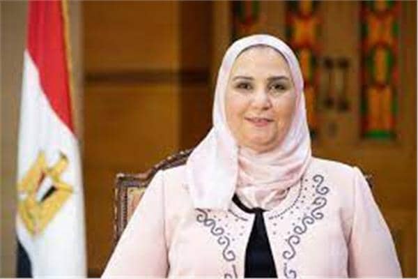 وزيرة التضامن الاجتماعي تشيد بنجاح معرض القاهرة الدولي للكتاب 