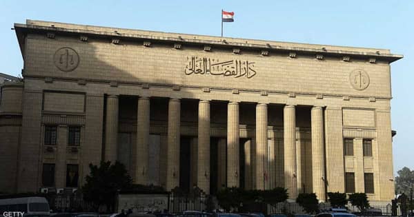 القضاء المصري يعاقب فنانا سخر من الرسول والمسيح