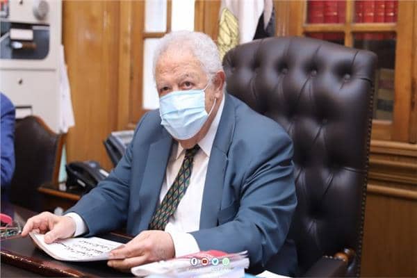 نقيب المحامين، رجائي عطية، رئيس اتحاد المحامين العرب
