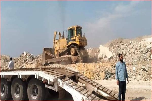 نظافة القاهرة: رفع 13 قلاب كبير من مخلفات الهدم والبناء بالمقطم