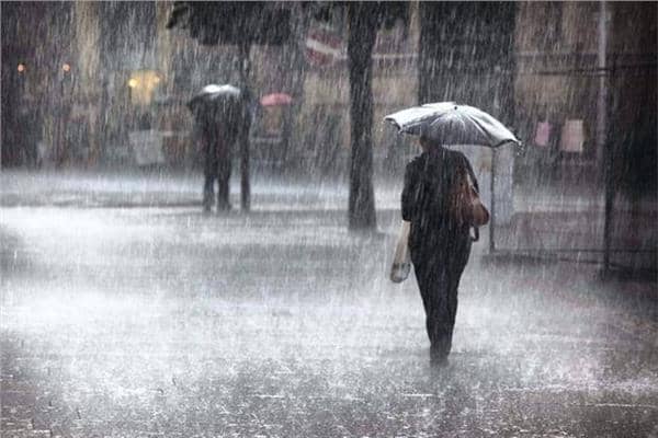«الأرصاد»: نشاط للرياح وأمطار على القاهرة خلال الساعات القادمة