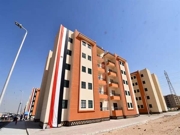 الإسكان: إنفاق 400 مليار جنيه لتنفيذ مجتمعات عمرانية متكاملة حول القاهرة