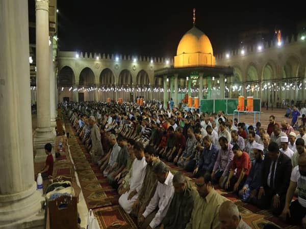 بيان عاجل من الحكومة بشأن إقامة صلاة التراويح بالمساجد