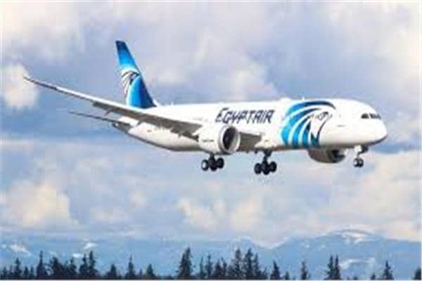 إقلاع أولى رحلات مصر للطيران إلى موسكو وعلى متنها 140 راكب 
