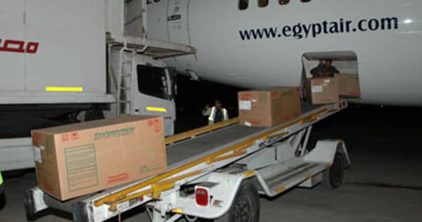 استئناف حركة الشحن الجوى من مصر إلى أستراليا عبر نقاط وسيطة محددة