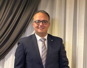 هانى حافظ الخبير المصرفى