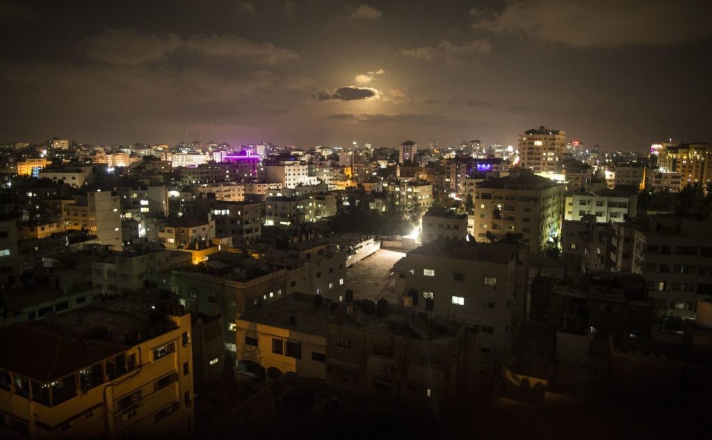 تخفيف الأحمال و انقطاع الكهرباء في مصر